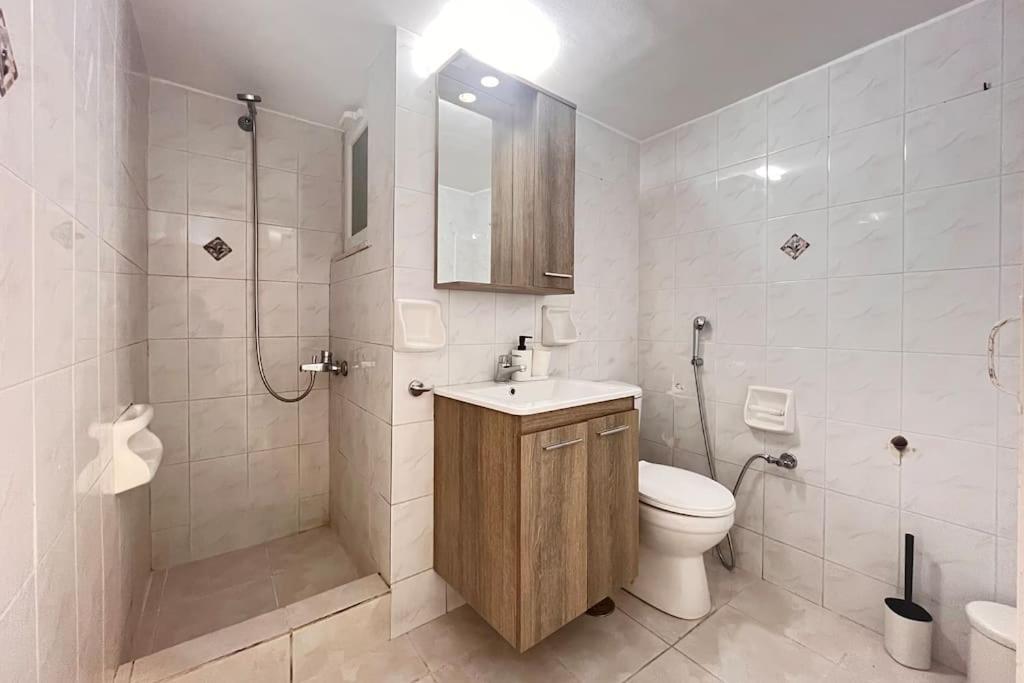 Pame Rentals - 2Bd Home, 4 Min To Acropolis Athen Eksteriør billede