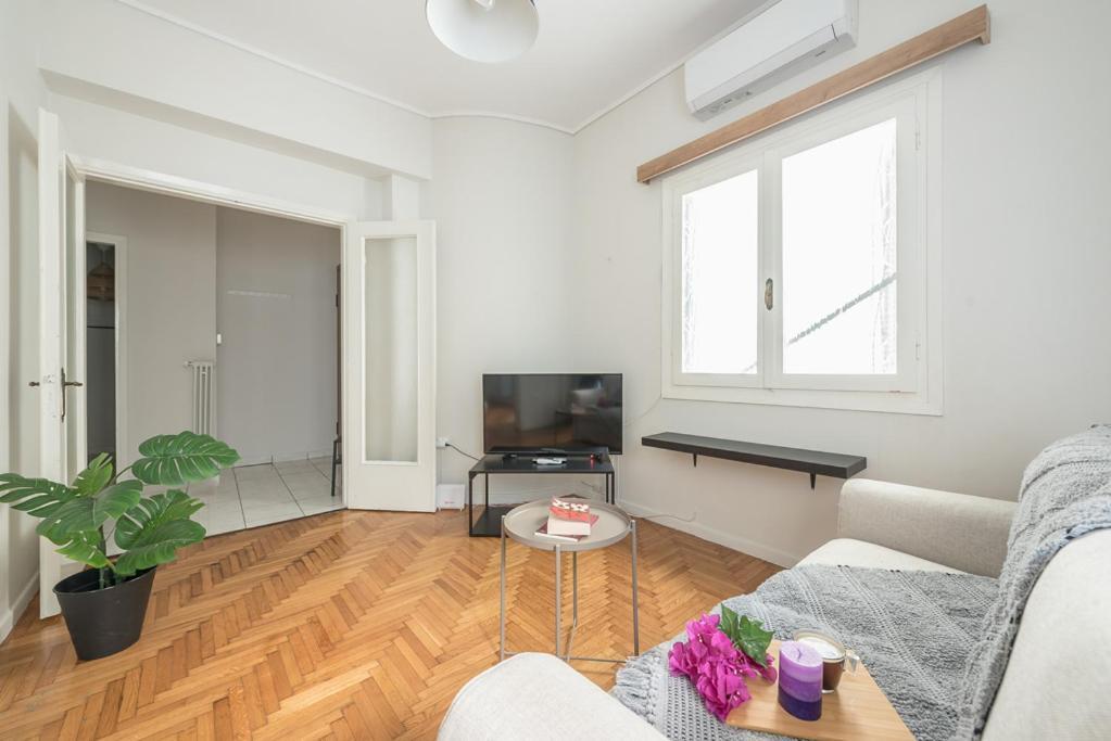 Pame Rentals - 2Bd Home, 4 Min To Acropolis Athen Eksteriør billede
