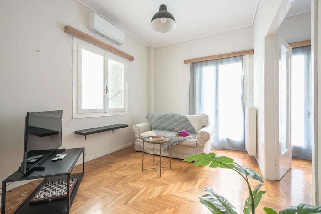 Pame Rentals - 2Bd Home, 4 Min To Acropolis Athen Eksteriør billede