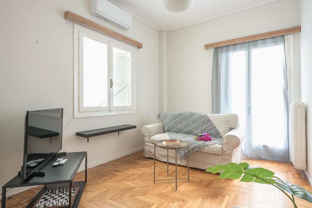 Pame Rentals - 2Bd Home, 4 Min To Acropolis Athen Eksteriør billede
